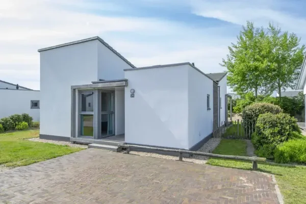 Vakantiehuis met omheinde tuin aan het strand 6 gasten Ouddorp, Goeree-Overflakkee, Nederland