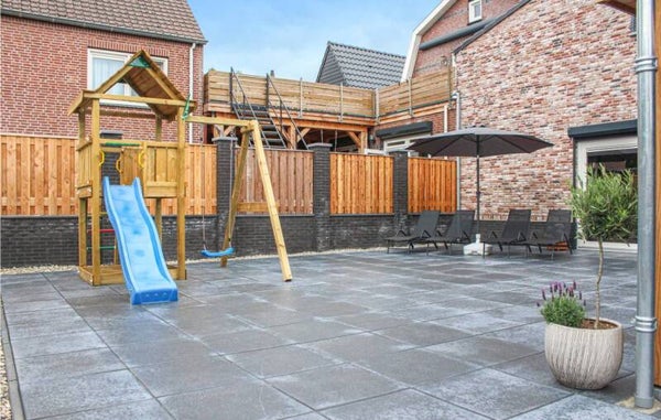 Vakantiehuis met omheinde tuin en sauna 10 gasten Stavenisse, Tholen, Nederland