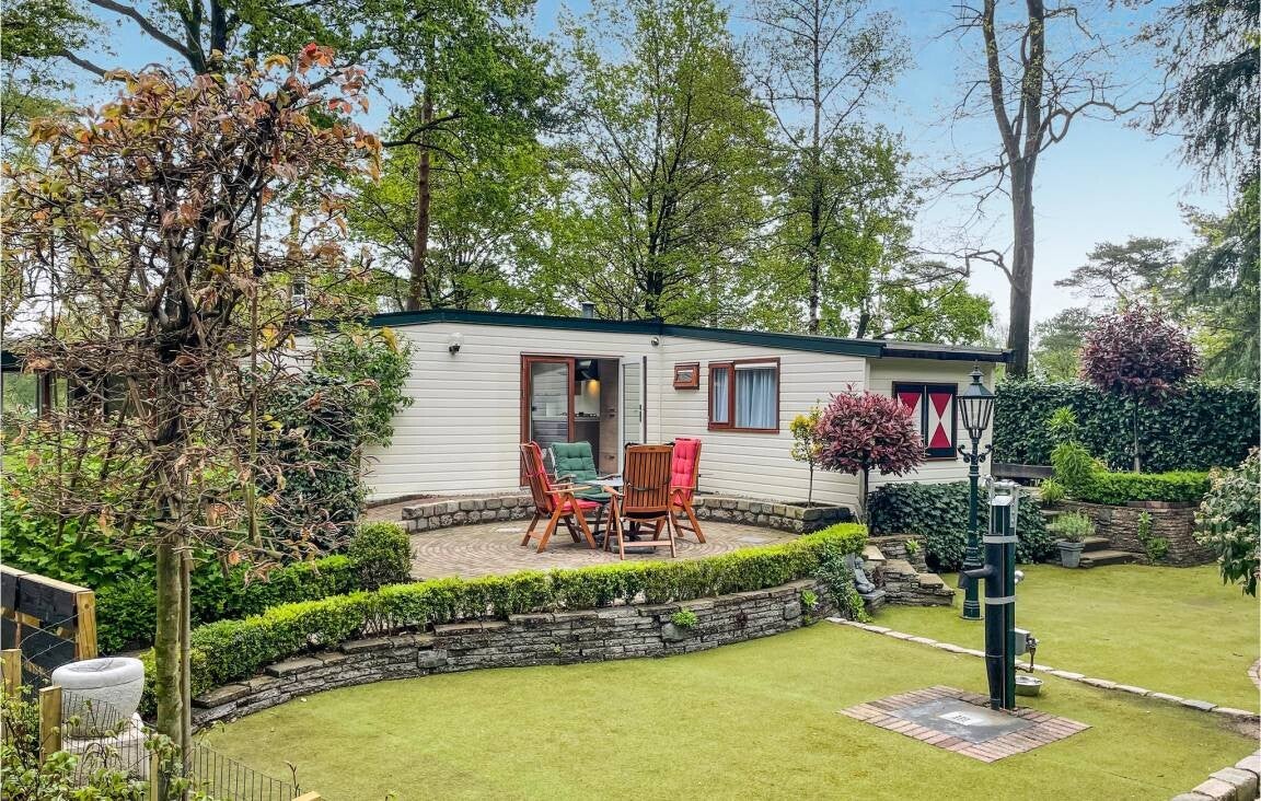 Vakantiehuis met omheinde tuin 4 gasten Beekbergen-West, Beekbergen, Nederland