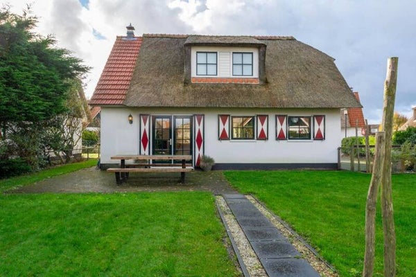 Vakantiehuis buitenplaats met omheinde tuin 6 gasten  Callantsoog, Schagen, Nederland