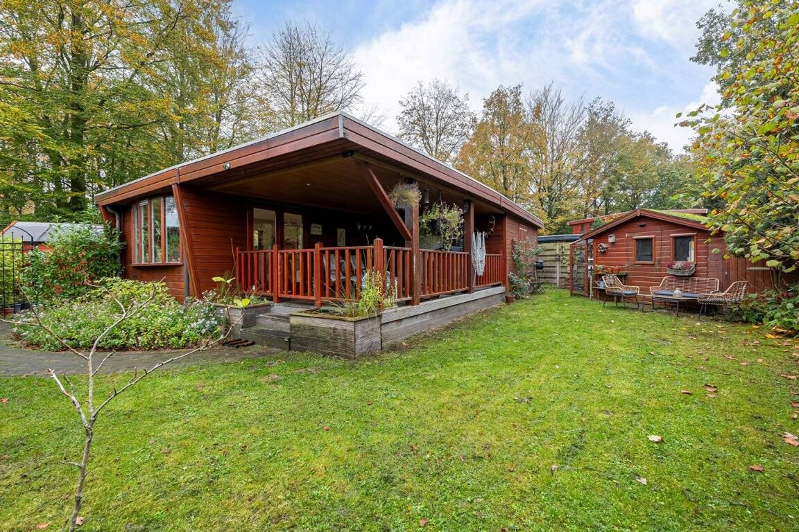 Vakantie chalet De Drentse Rust met omheinde tuin en sauna 2 gasten Erm, Coevorden, Nederland