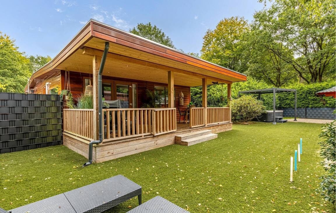 Vakantiehuis met omheinde tuin en jacuzzi 2 gasten Erm, Coevorden, Nederland
