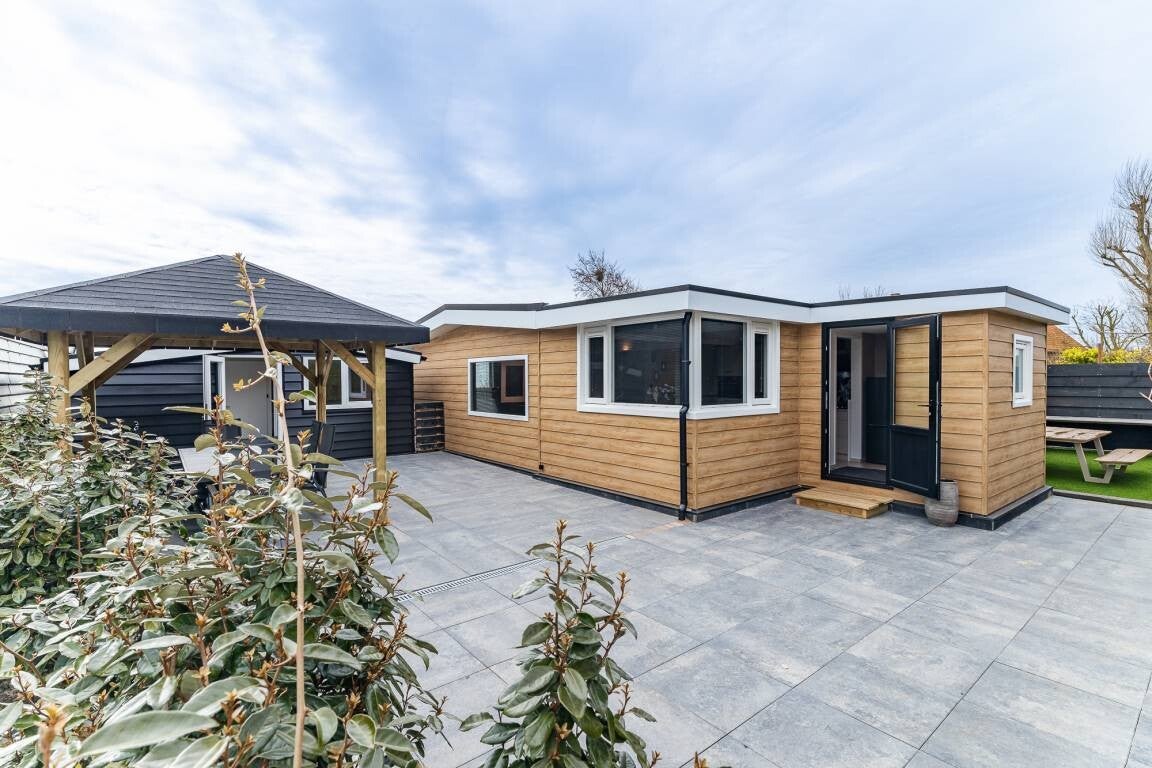 Vakantiehuis met omheinde tuin en sauna en fitness 8 gasten Stavenisse, Tholen, Nederland