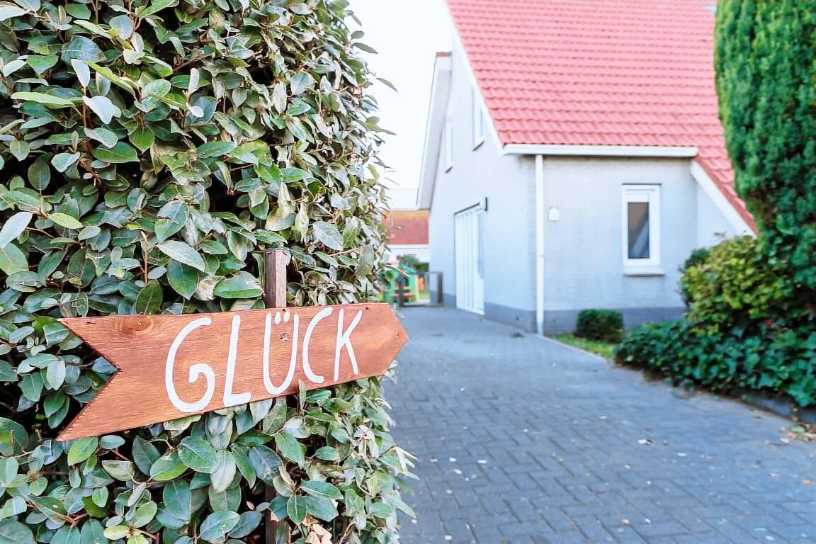 Vakantiehuis met omheinde tuin en sauna 7 gasten Scharendijke, Schouwen-Duiveland, Nederland