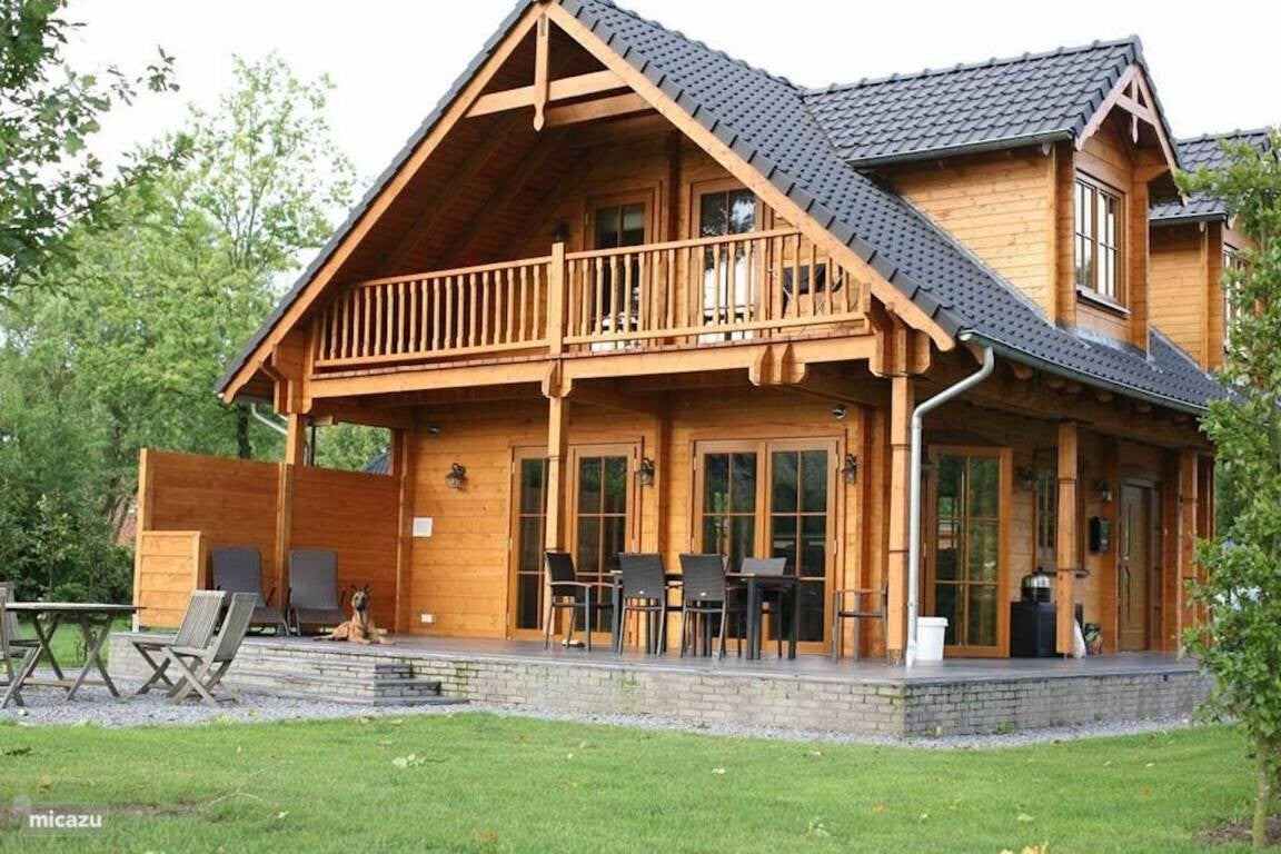 Luxe vakantievilla met omheinde tuin en welness  6 gasten Den Ham, Twenterand, Nederland