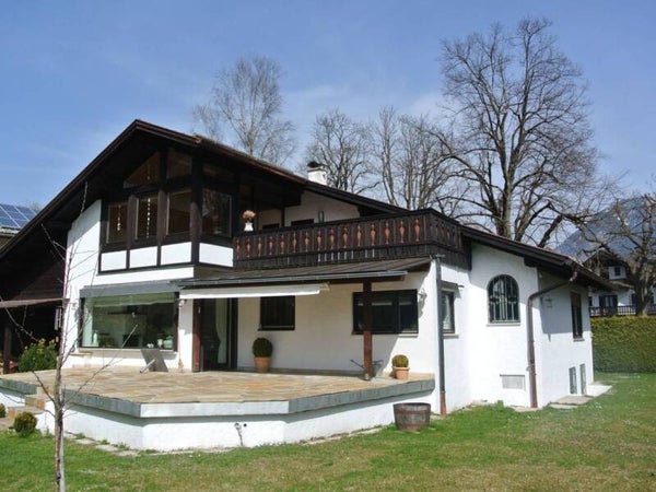 Vakantiehuis met omheinde tuin 8 gasten Sonnenbichl, Garmisch-Partenkirchen, Duitsland