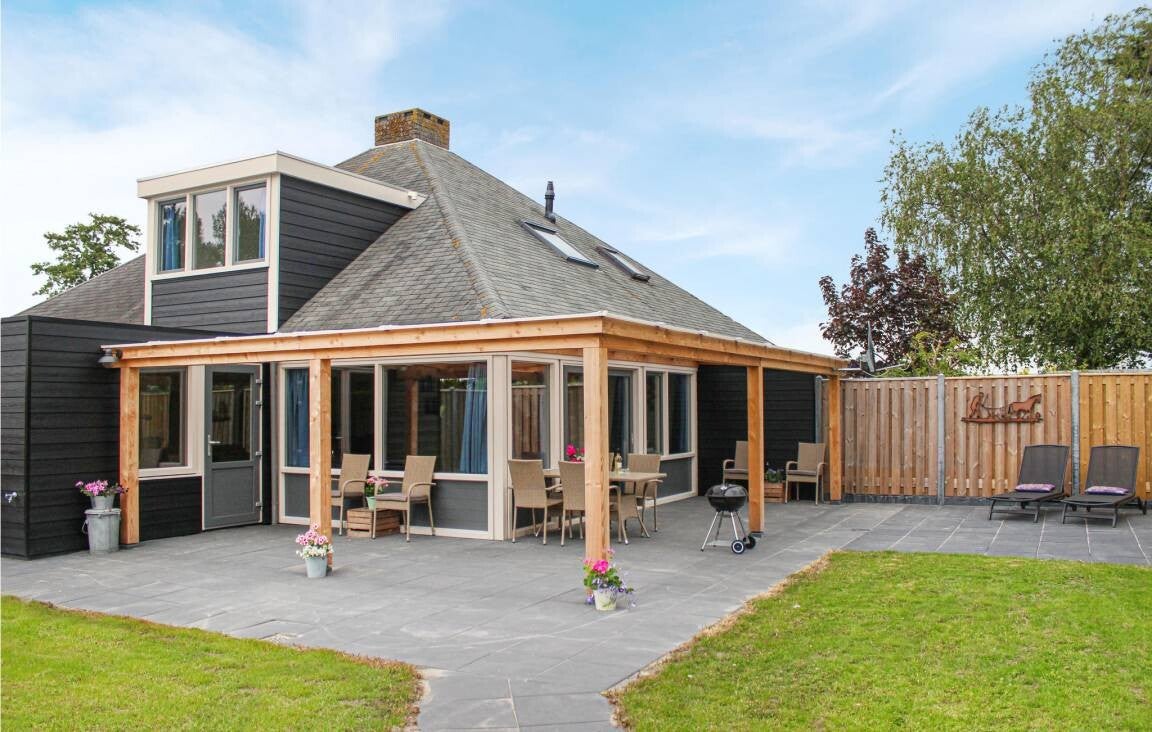 Vakantiehuis met omheinde tuin 5 gasten Stavenisse, Tholen, Nederland