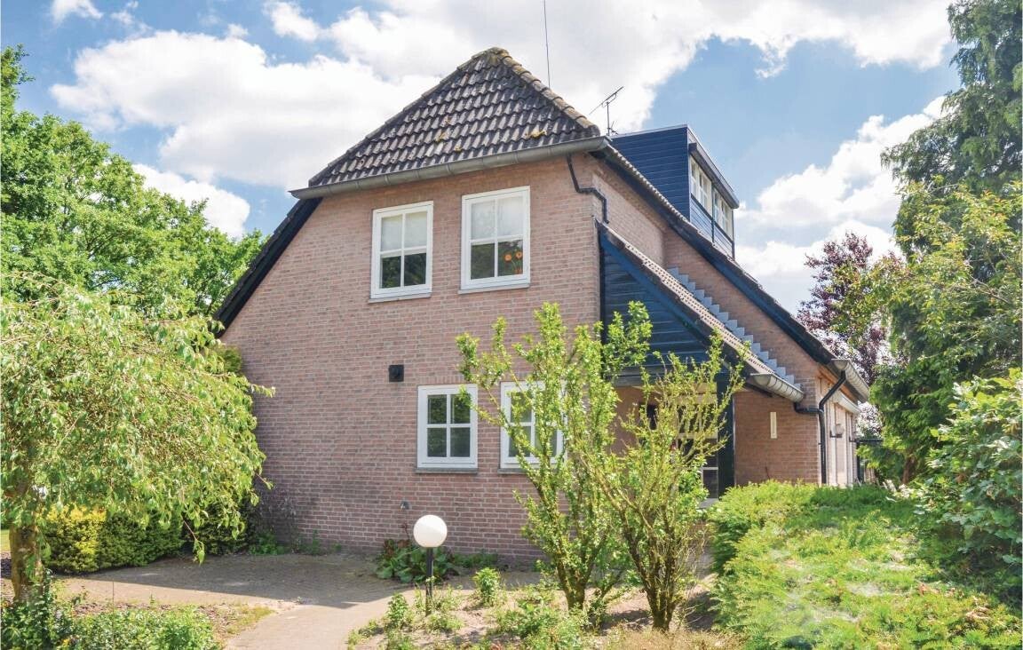 Vakantiehuis met omheinde tuin en Panoramisch uitzicht 10 gasten Leende, Heeze-Leende, Nederland