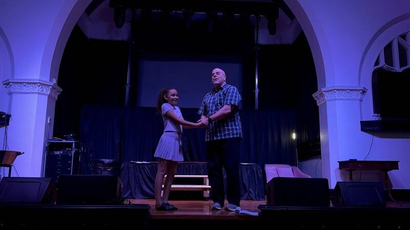 annie_warbucks-m-standard-hw1ytw.jpg