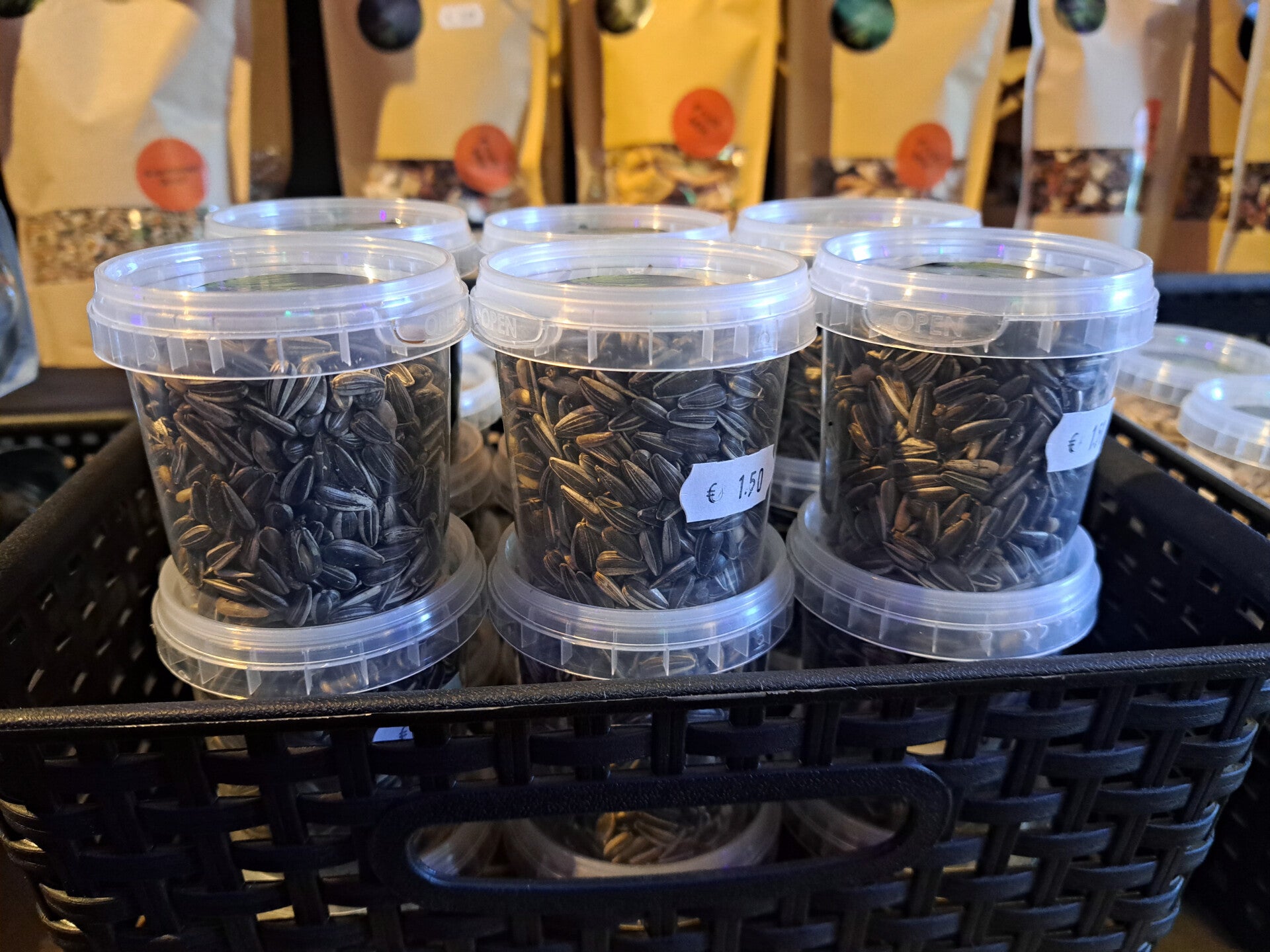 Gestreepte zonnebloempitten beloningssnack