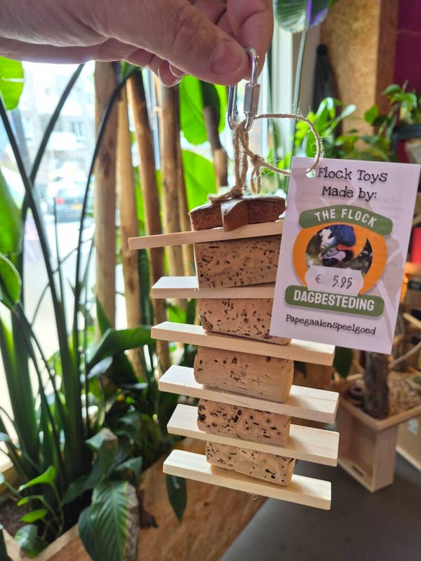 Cork and Wood Trip Trap