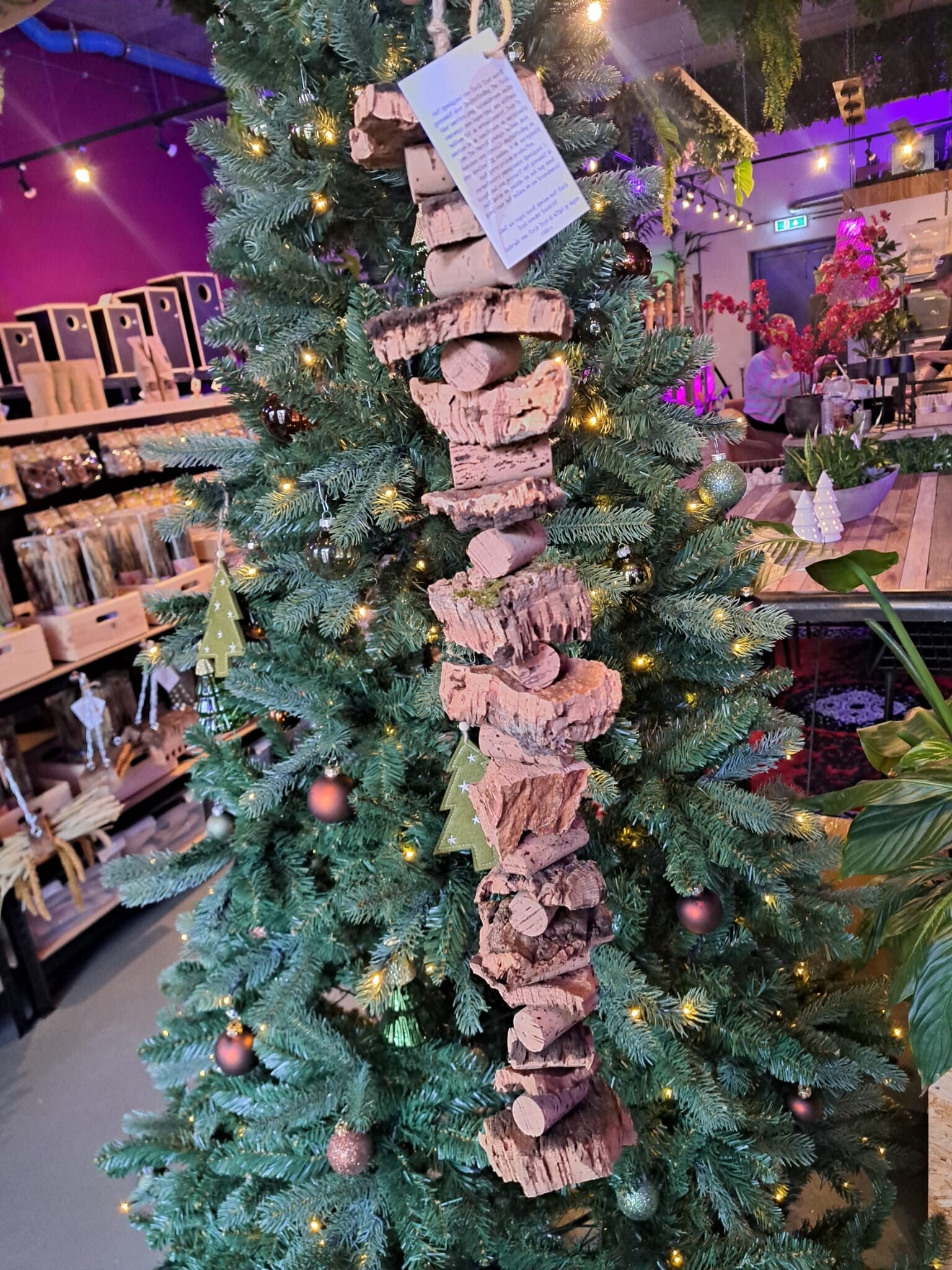 The Parrot Lounge Cork Garland