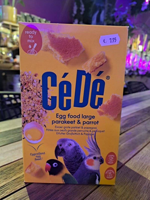 CéDé Eivoer Grote Parkiet en Papegaai