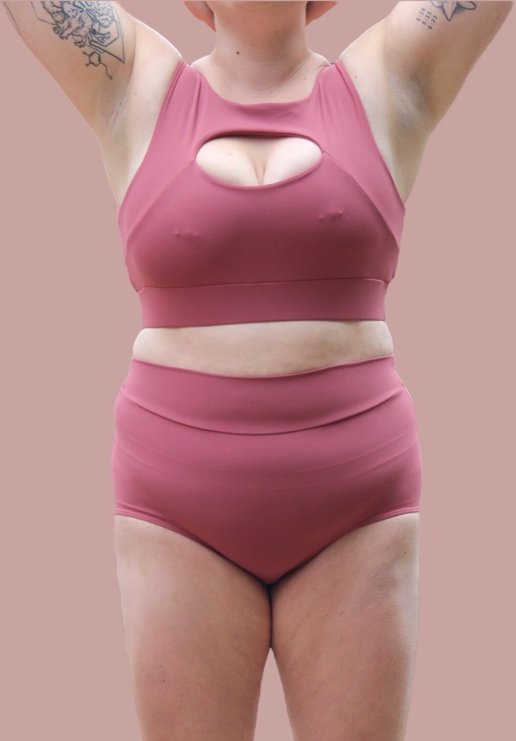 Top 'Nicole" Indian Red