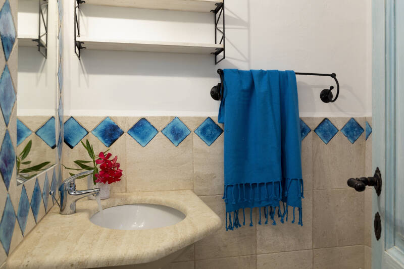 Renovated bathroom at the Holiday Home Residence Capraggia, near Cannigione