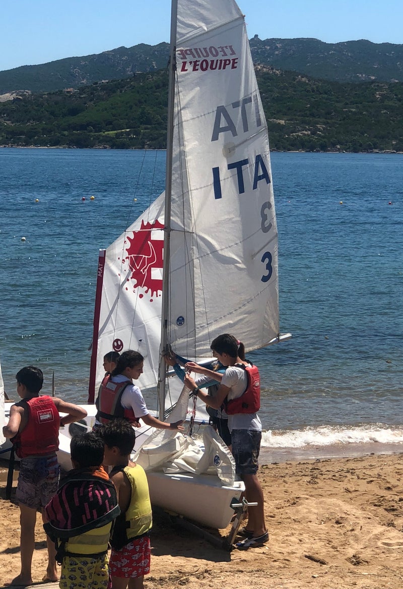 Corsi di vela a Cannigione, vicino al Residence Capraggia