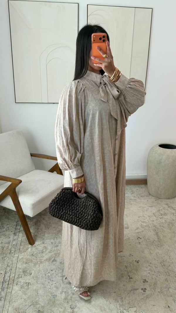 Jurk Inaya Taupe.