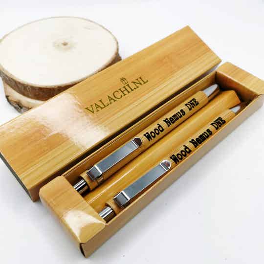 Gegraveerde bamboe pennenset in bijpassende doos 3 delig pen potlood