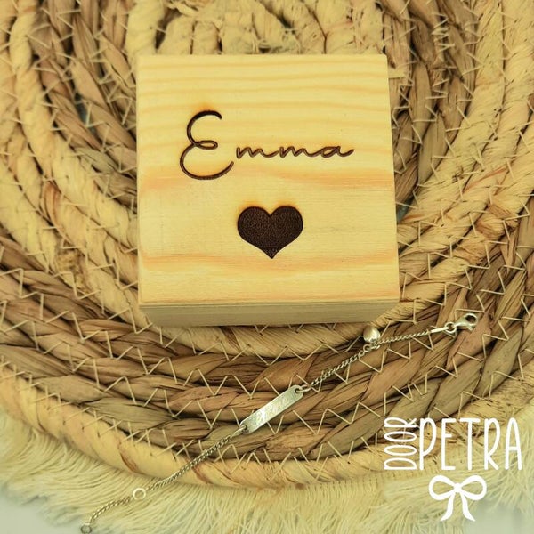 Houten bewaardoosje met naam