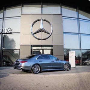 Merceds Benz taxi den bosch