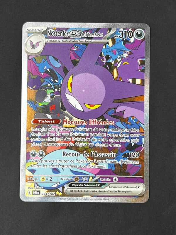 Nostenfer EX de la team rocket alternative 234/182