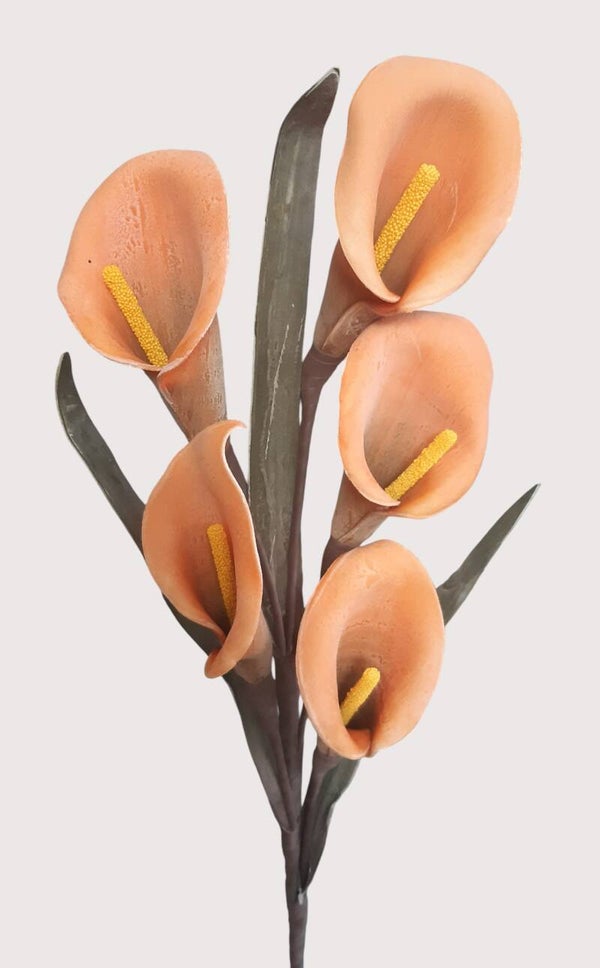 Calla z pianki, 5 kwiatów z liśćmi, 105 cm, pomarańcz, kod: 1073