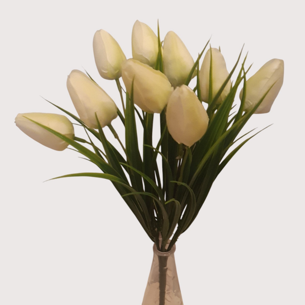 Tulipan – bukiet z trawą 9 kwiatów 35 cm, biały, kod: 2203