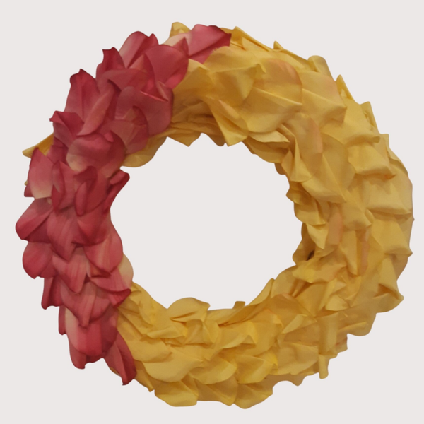 Wianek z pianki z płatami róż 26 cm, żółto różowy, kod: 313313