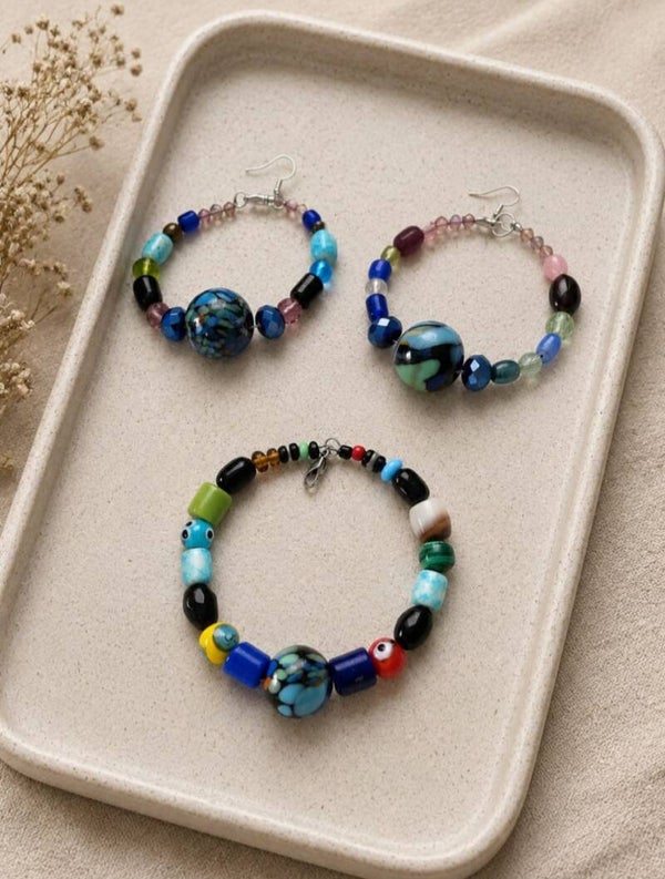 Beaded Earrings & Bracelet Set