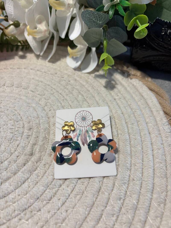 BOUCLES D'OREILLES