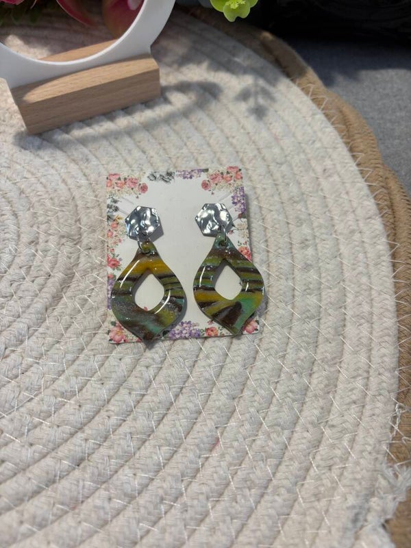 BOUCLES D'OREILLES