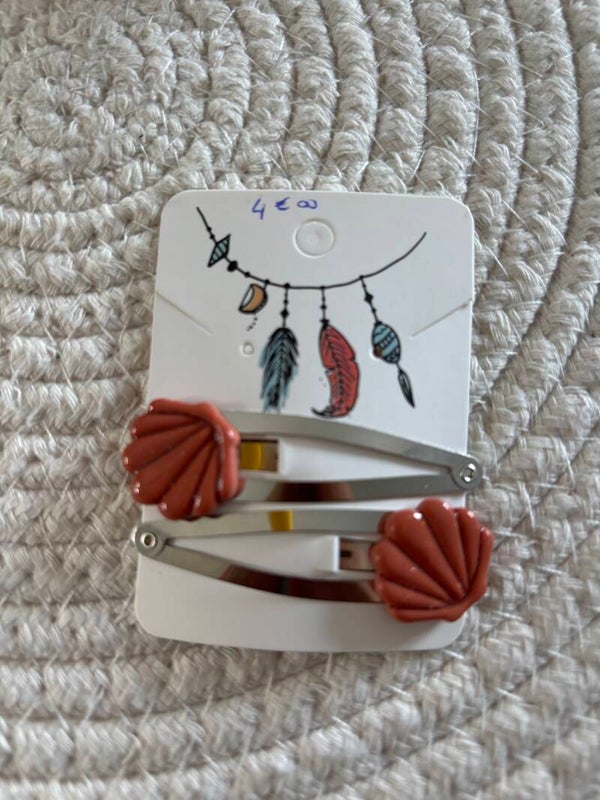BARRETTES