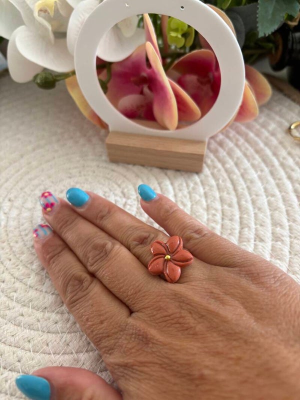 BAGUE LINDA 20X20mm