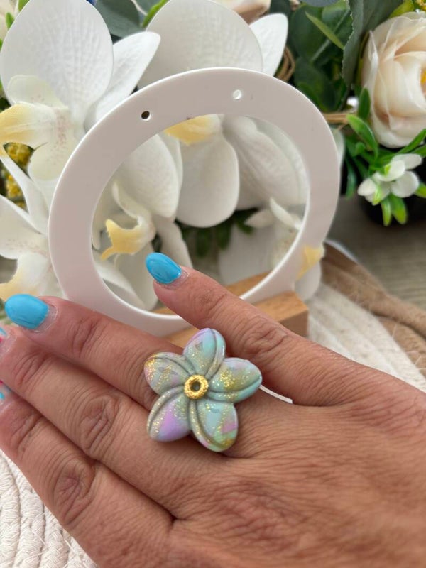 BAGUE LINDA 30X30
