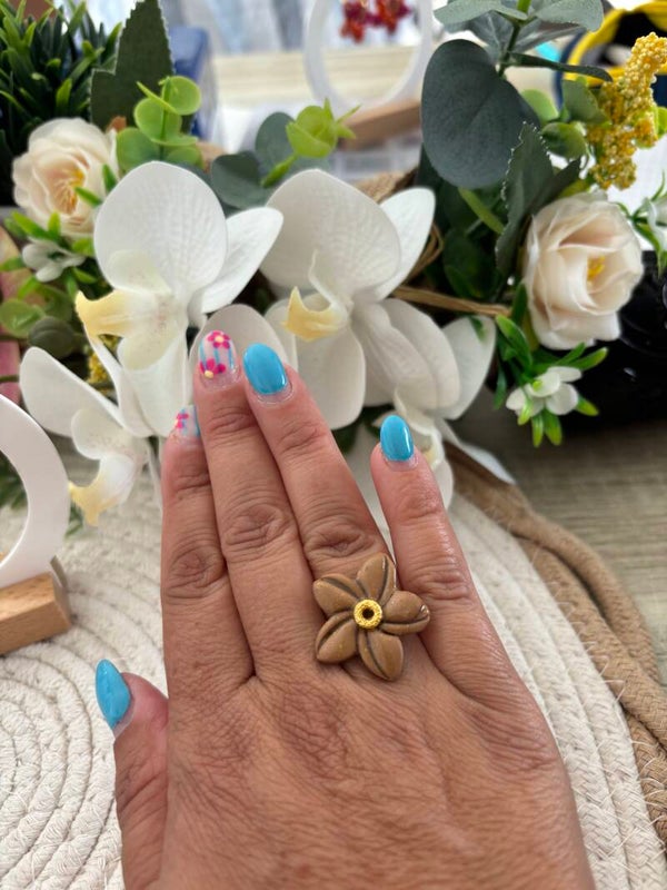 BAGUE LINDA 25X25