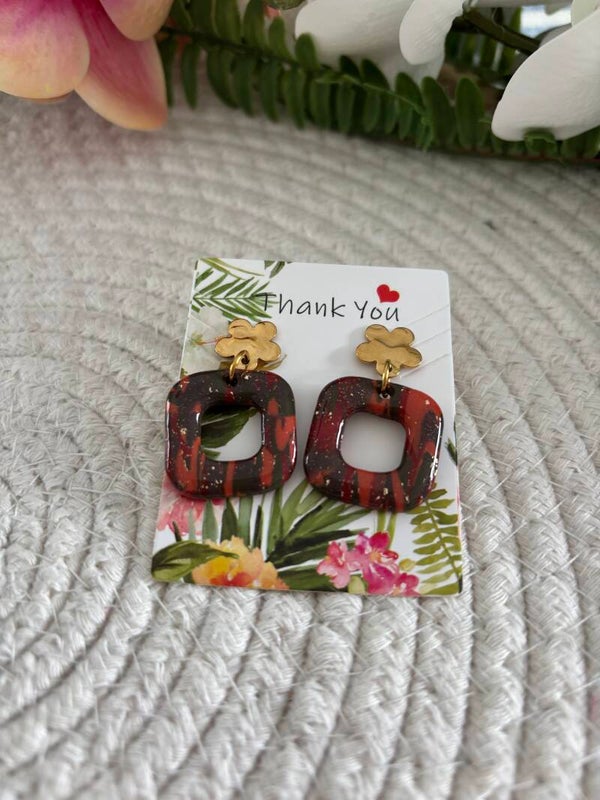 BOUCLES D'OREILLES
