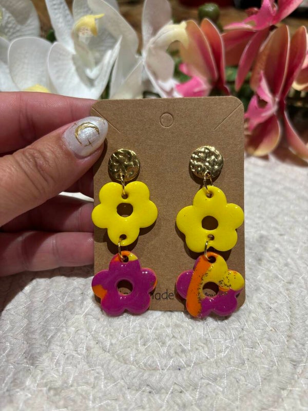 BOUCLES D'OREILLES