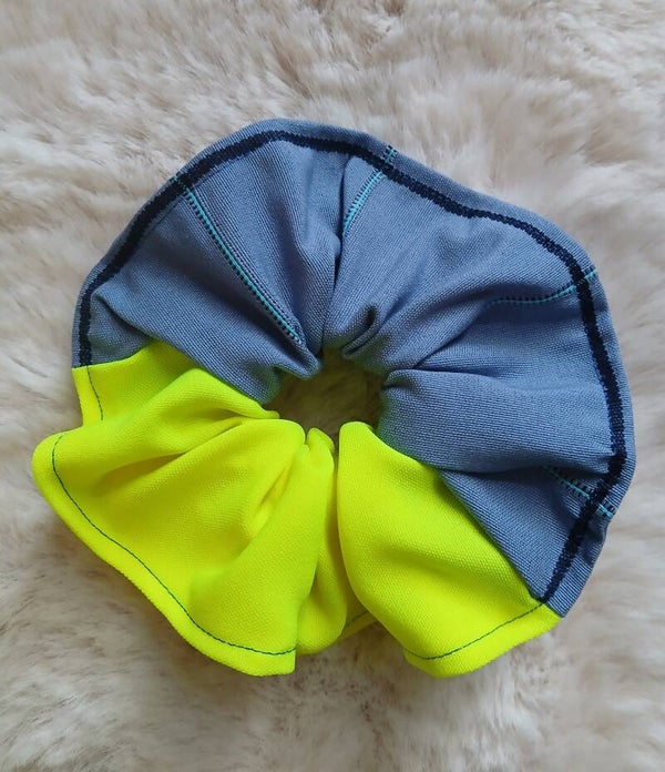 Neon grid