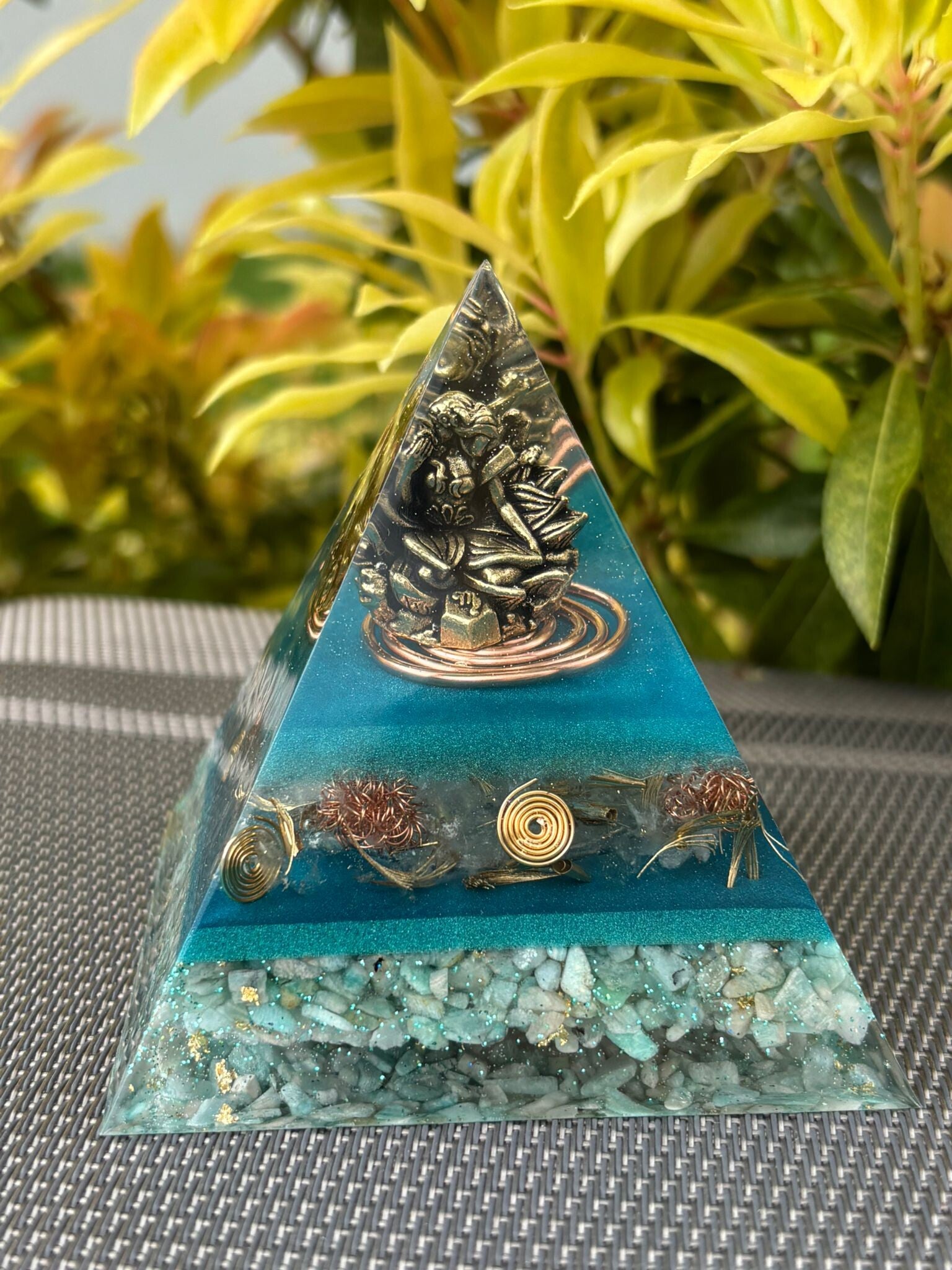Pyramide Éveil de la Vierge