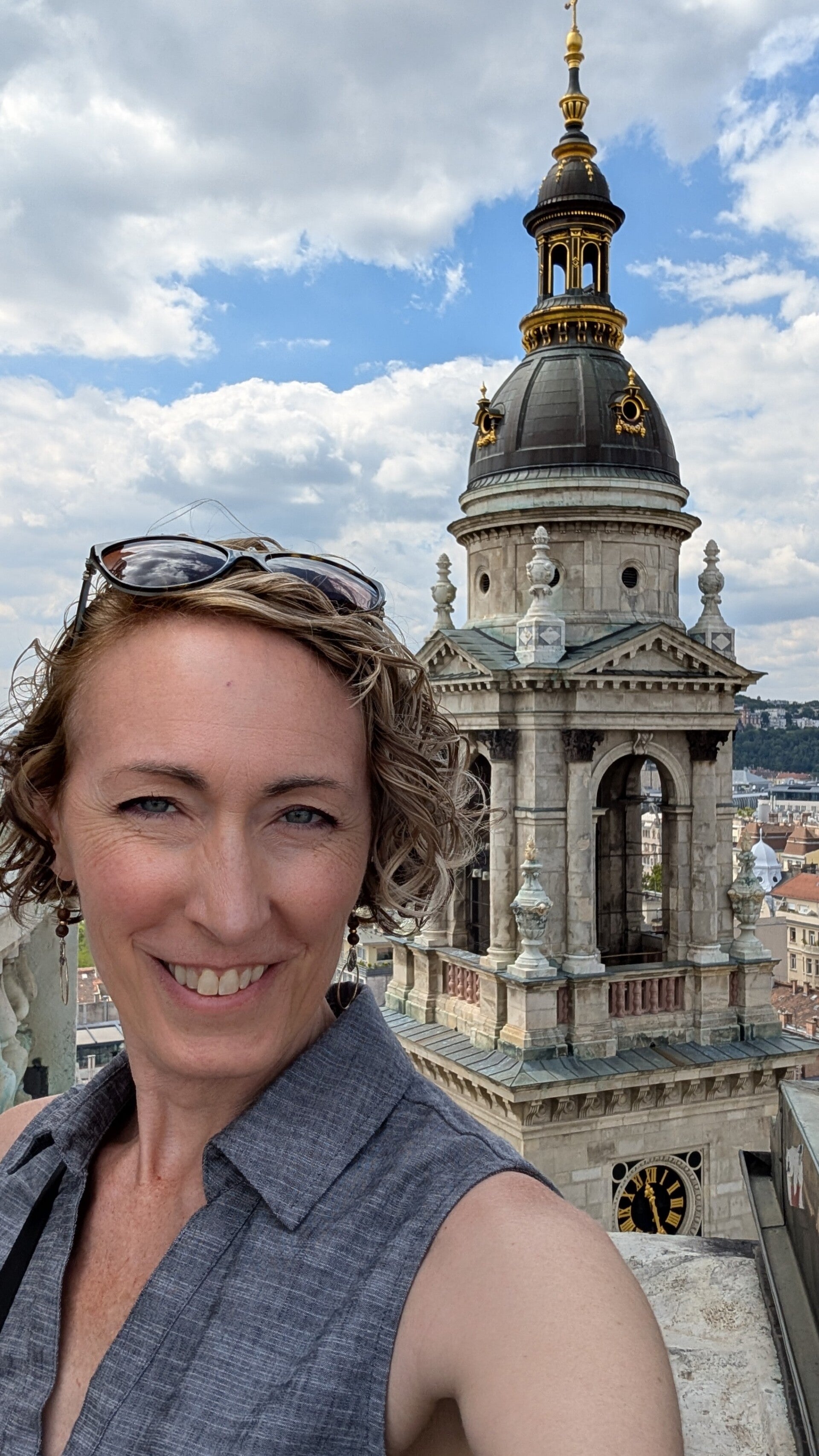 Portrait of trip coordinator with Orava Castle in the background