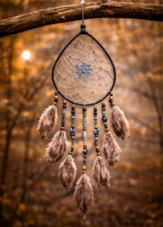 Attrape-rêves goutte d’eau sodalite – plumes de faisan