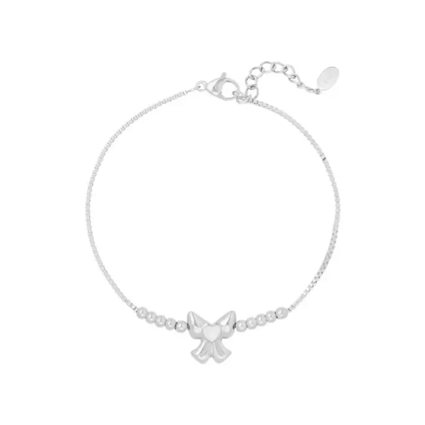 Armbandje - strik met kralen