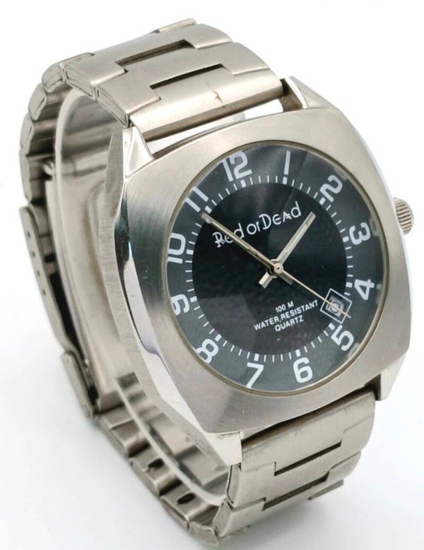 Red or Dead watch