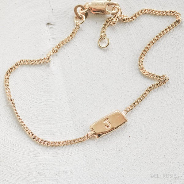 Julie (armband)