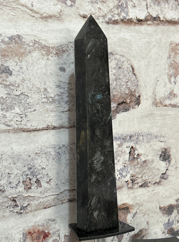 Arfvedsonite / Firework Crystal 22cm Tower