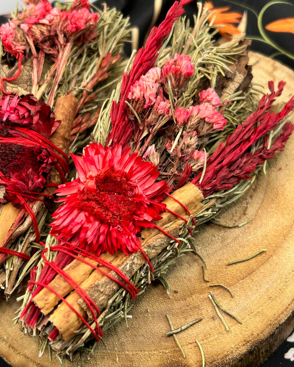 Luxury Ritual Wand - Rosemary, Yerba Santa Sage and Cinnamon Bark