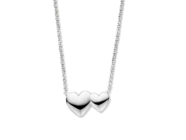 Zilveren ketting met dubbele hartjes