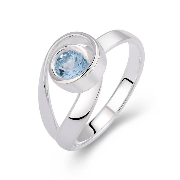 Zilveren ring met ijs blauwe topaas