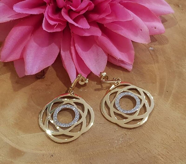 Zilver vergulde oorhangers met cirkel mandala patroon en zirconia's