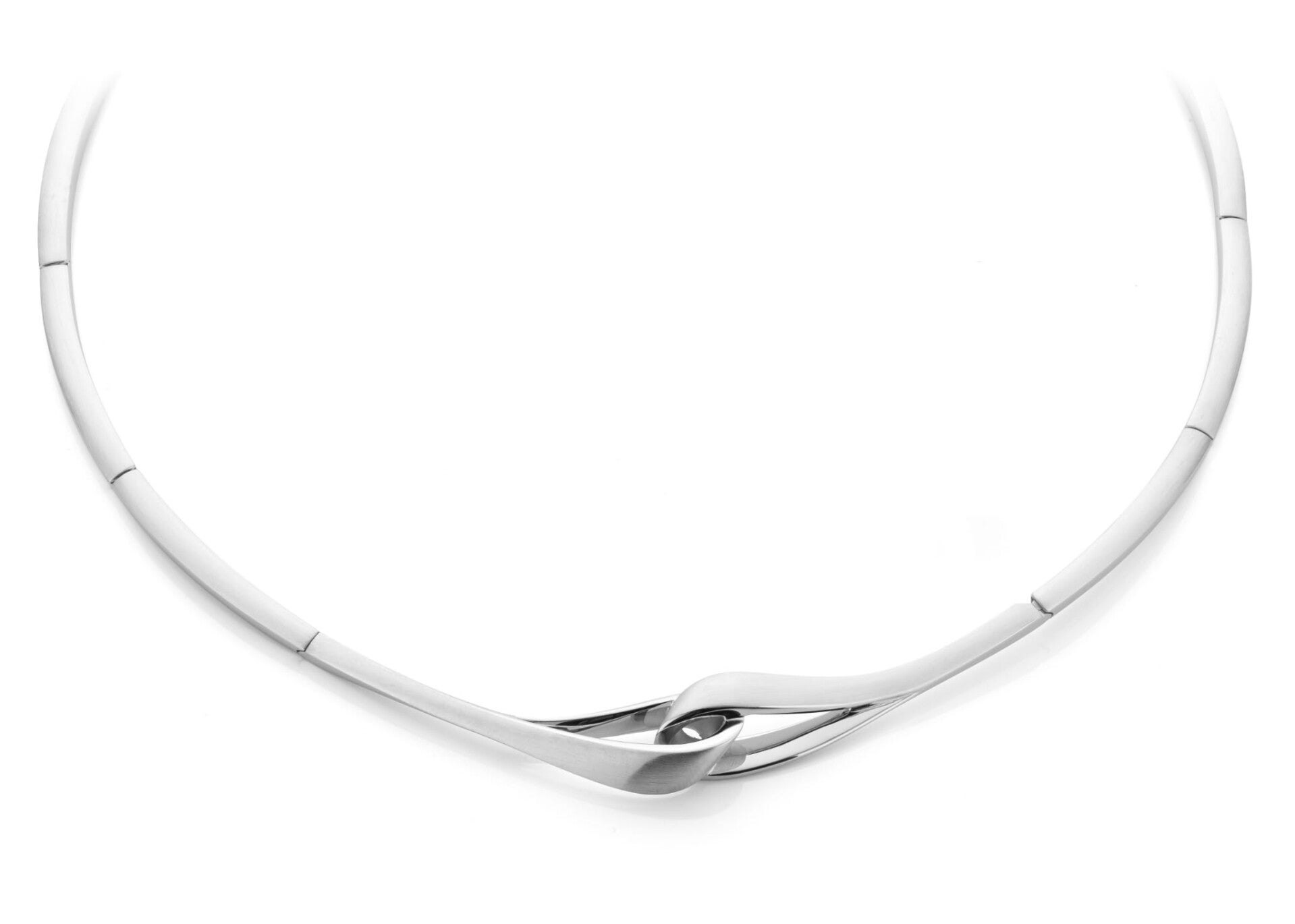 Zilveren verbonden schakel collier